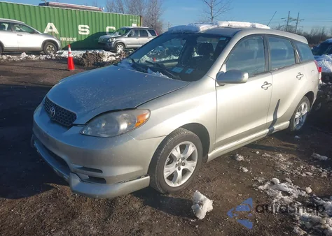 2003 Toyota Matrix Xr z USA, uszkodzony, nr VIN 2T1KR32E23C139453
